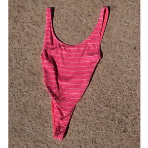 Bodyglove swimsuit💗